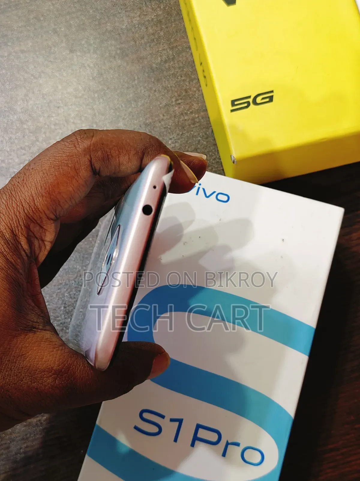 Vivo S1 Pro 256 GB White