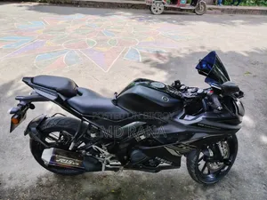 Yamaha R15 V3 2021 Black