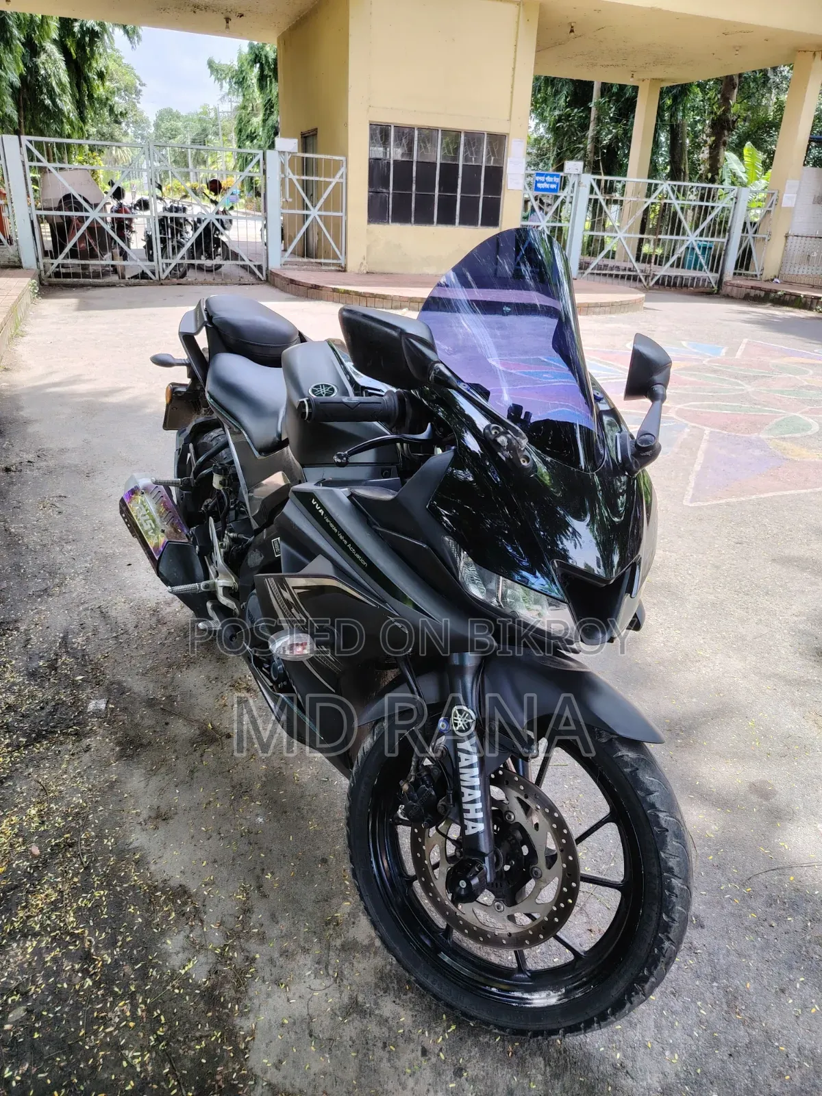 Yamaha R15 V3 2021 Black