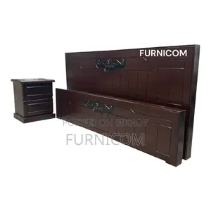 Bed Room Set/ Bed/ Beds/ Side Table