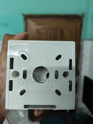 সকেট বোর্ড সুইচ