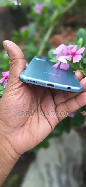 Samsung Galaxy F23 128 GB
