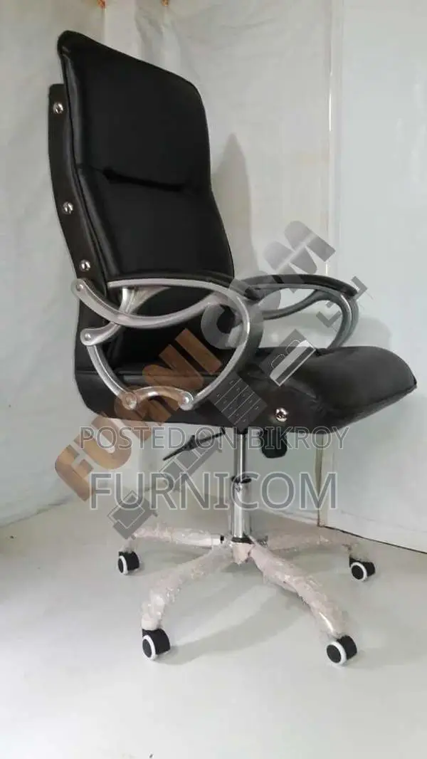 Furnicom boss chair/ office chair/ executive chair