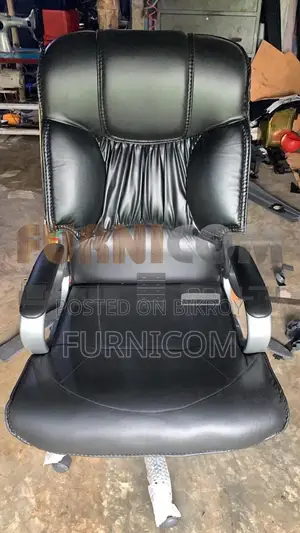 Exclusive Boss Chair (FCBC 11)
