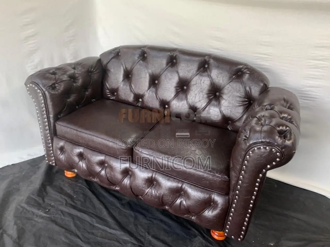 Premium Chesterfield Sofa (2 seater)