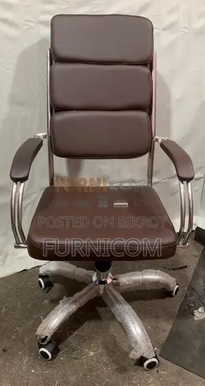 Boss Chair cum Executive Swivel Hydraulic Chair-360 Degree Rotation (F