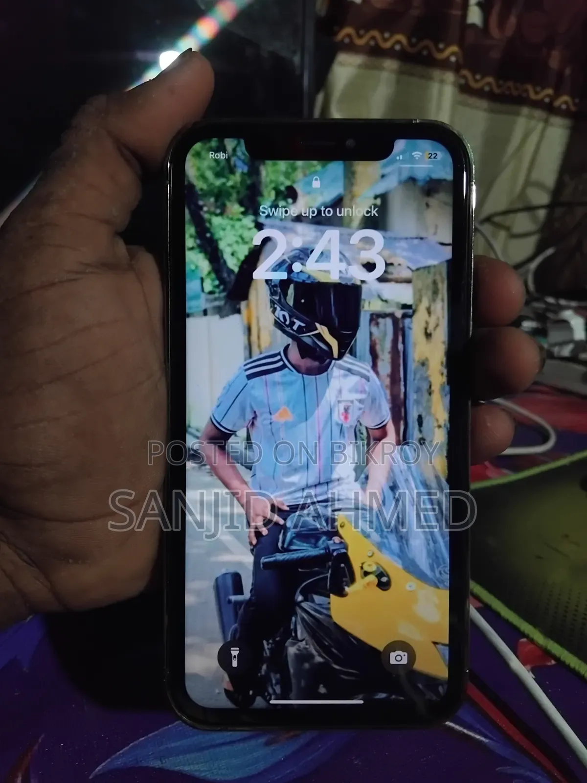 Apple iPhone XR 64 GB Gold