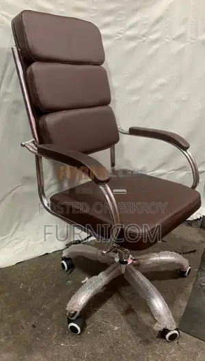 Boss Chair cum Executive Swivel Hydraulic Chair-360 Degree Rotation (F