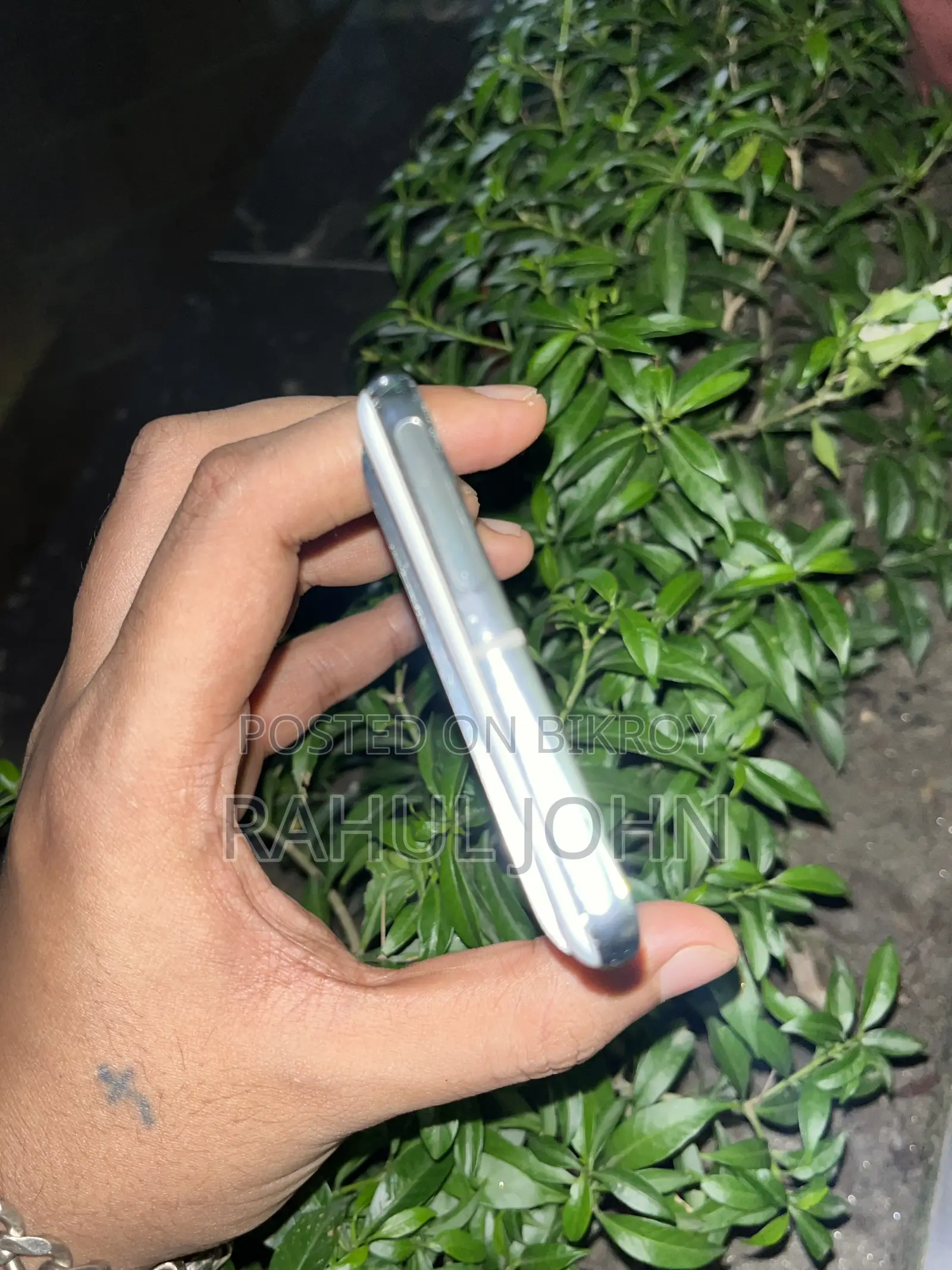 গুগল পিক্সেল ৭ প্রো ২৫৬ জিবি হোয়াইট
