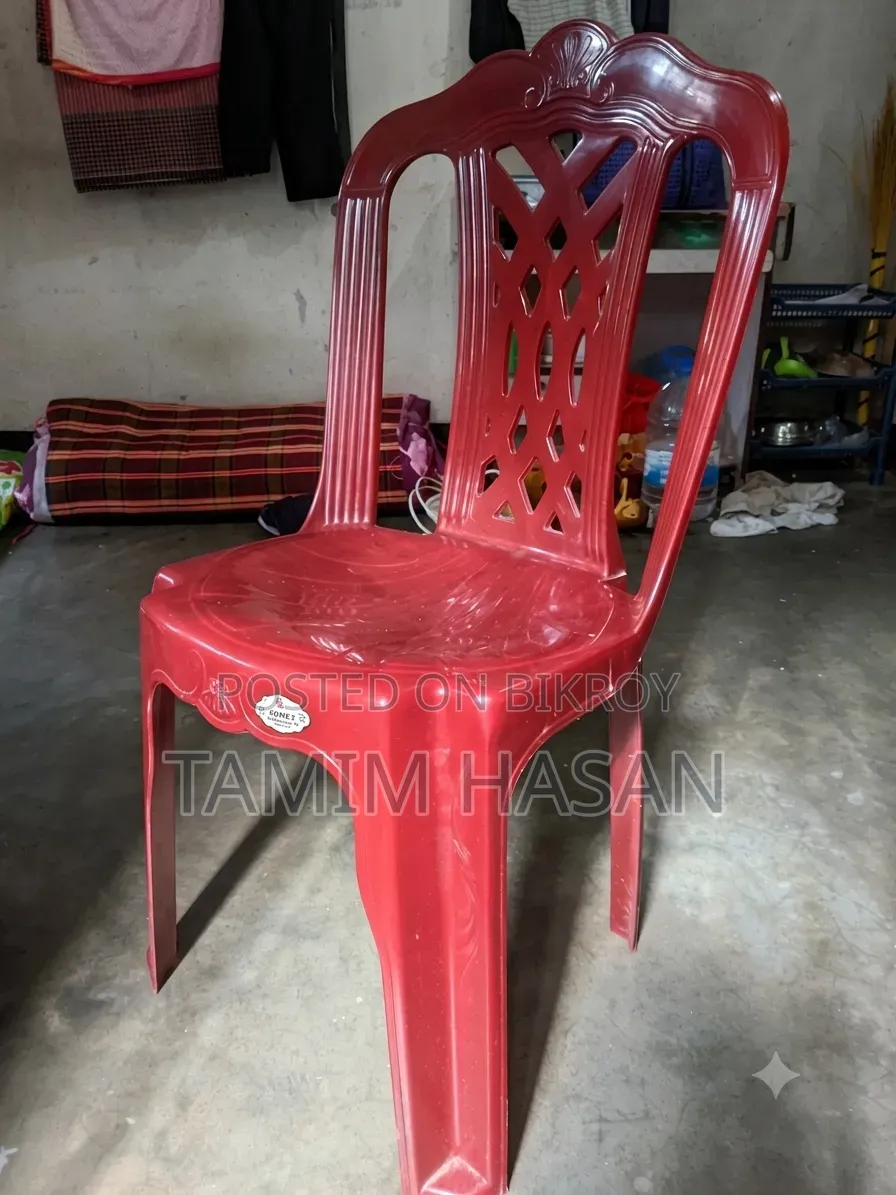 পড়ার টেবিলে ও আরএফএল চেয়ার