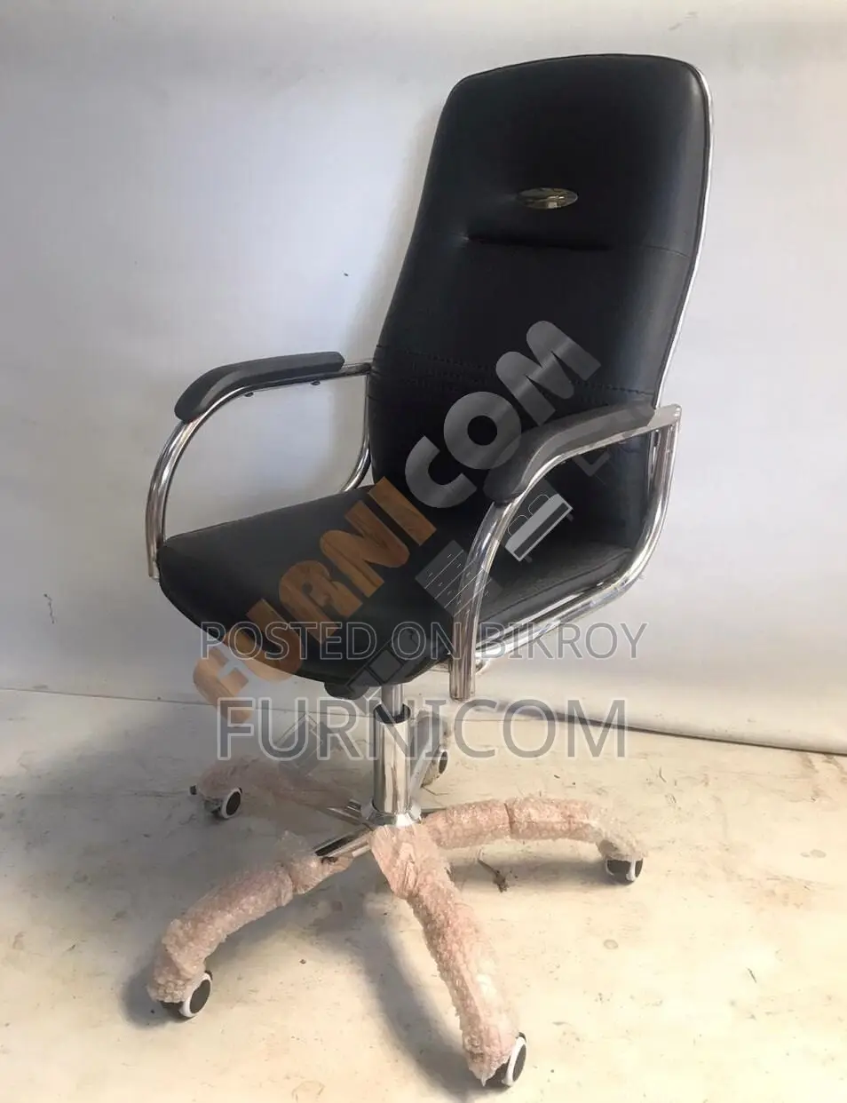 Furnicom Executive Office Chair - Black (fcec 16)