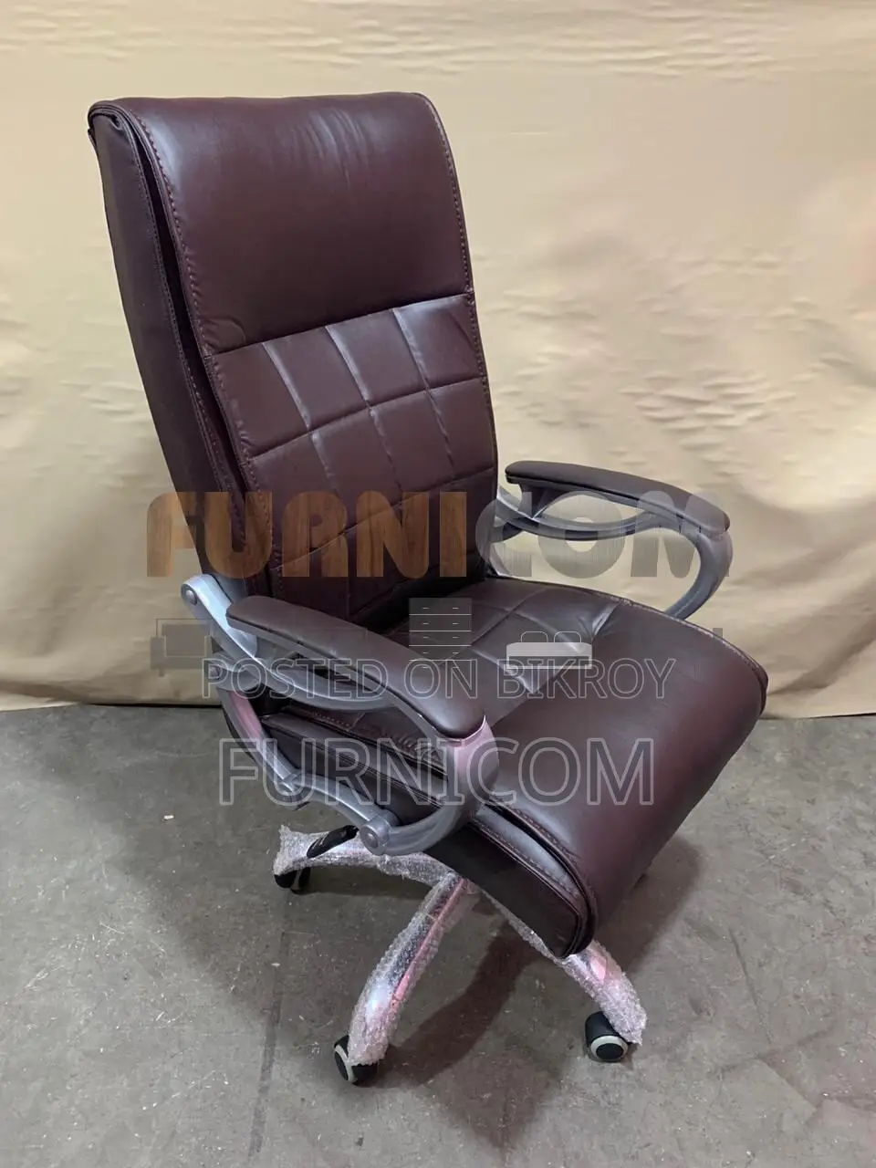 Modern Executive Chair (FCEC 26)