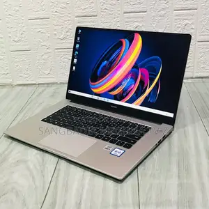 Laptop Huawei 4GB Intel SSD 500GB