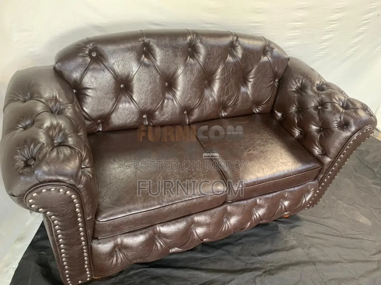 Premium Chesterfield Sofa (2 seater)