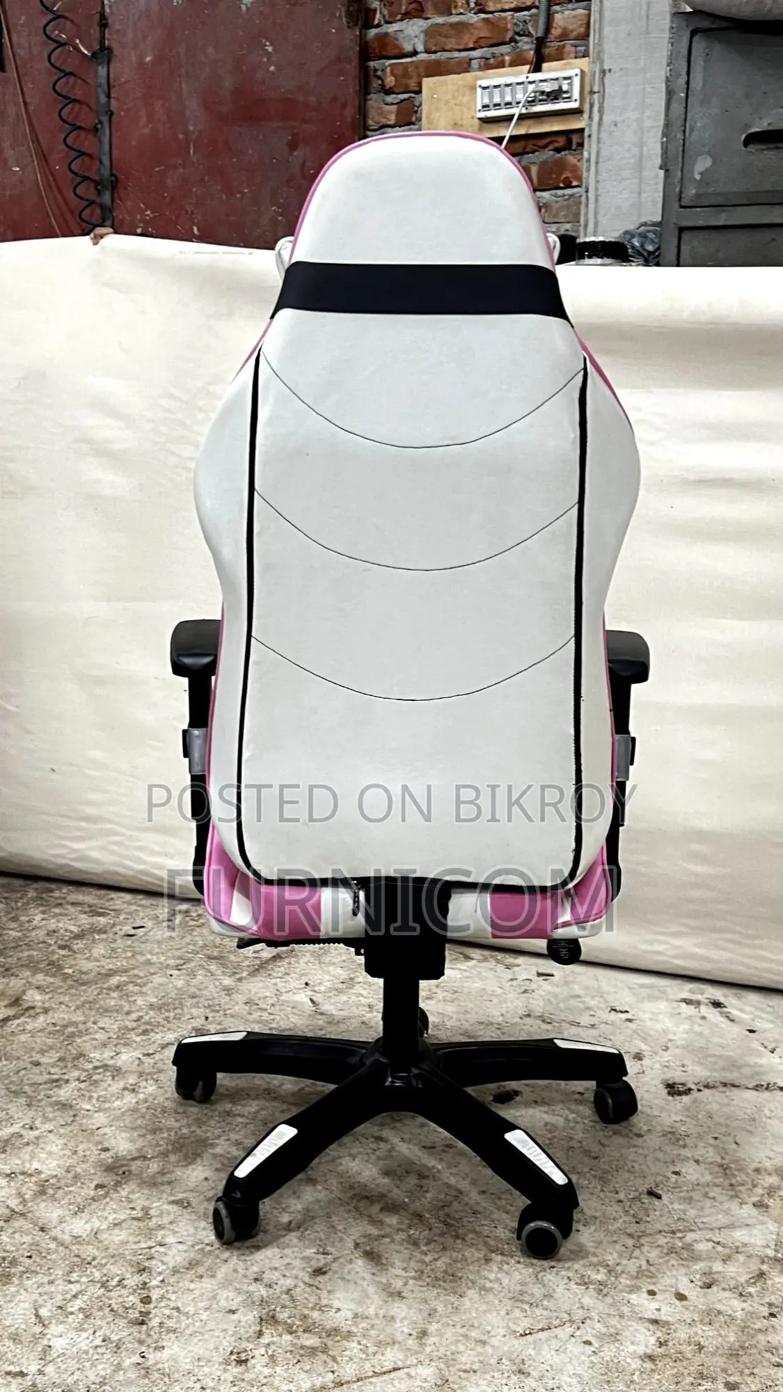 Gaming Chair/ Chairs/ Furnicom Chair/ Home office Chair table/ Office 