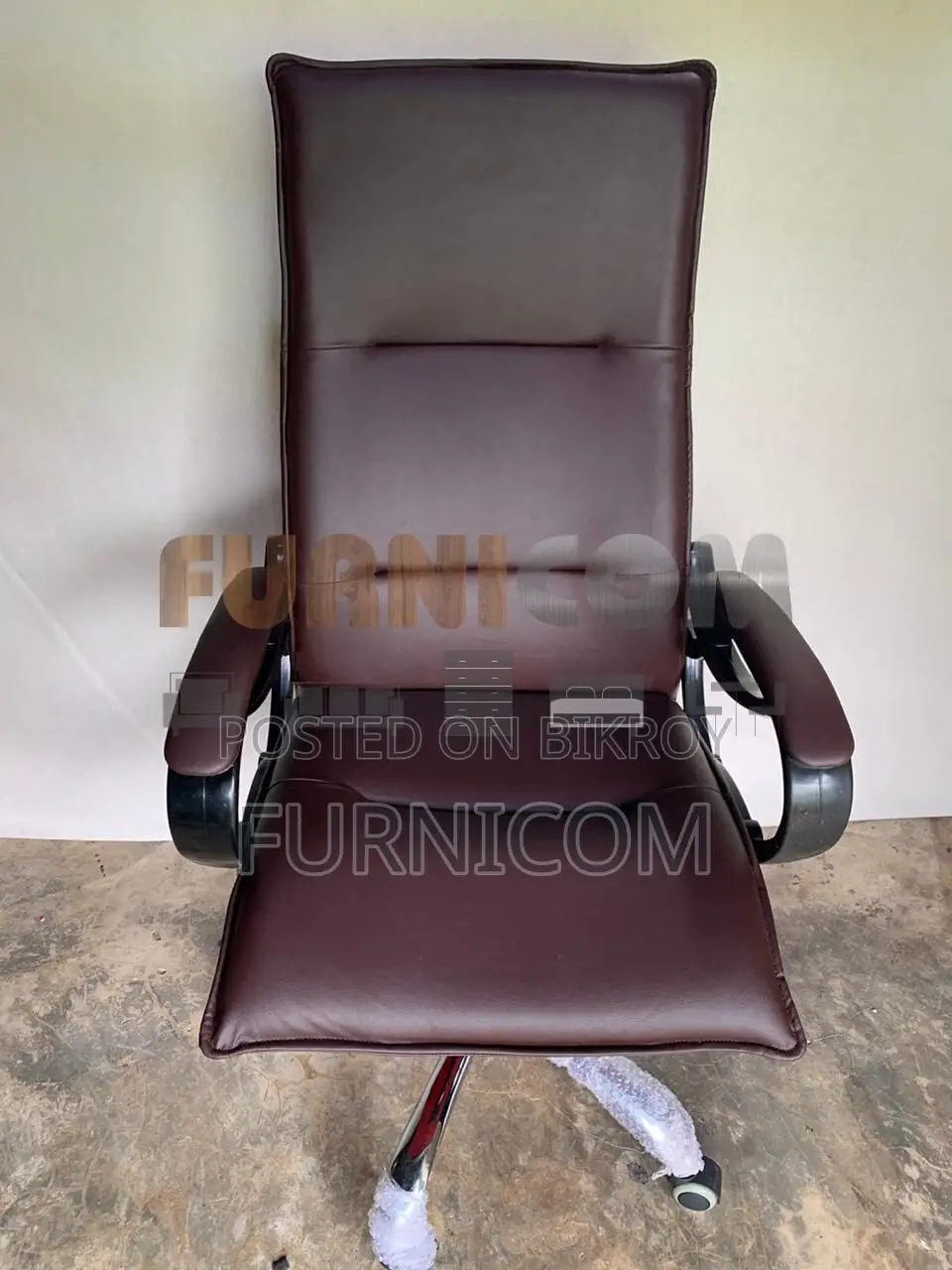Swivel Boss Chair FCBC 12