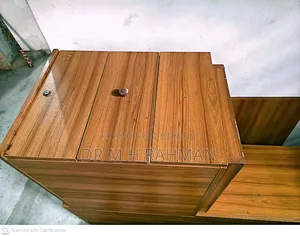 অফিস টেবিল চেয়ার