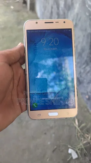 Samsung Galaxy J7 32 GB Gold