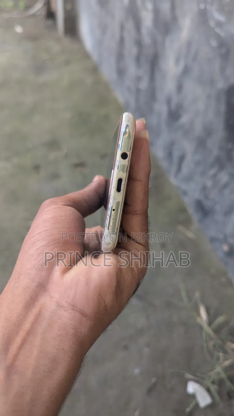Samsung Galaxy J7 32 GB Gold