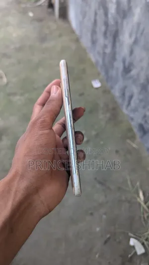 Samsung Galaxy J7 32 GB Gold