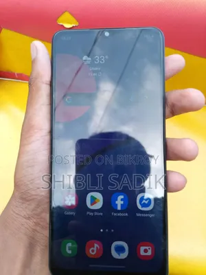 স্যামসাং গ্যালাক্সি এম১২ ১২৮ জিবি নীল
