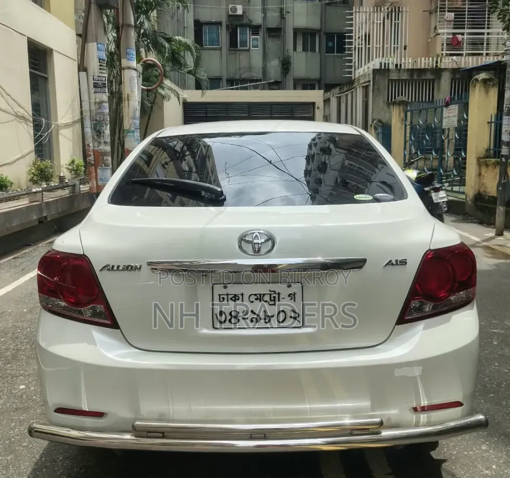 টয়োটা এলিওন ২০১৪ পার্ল