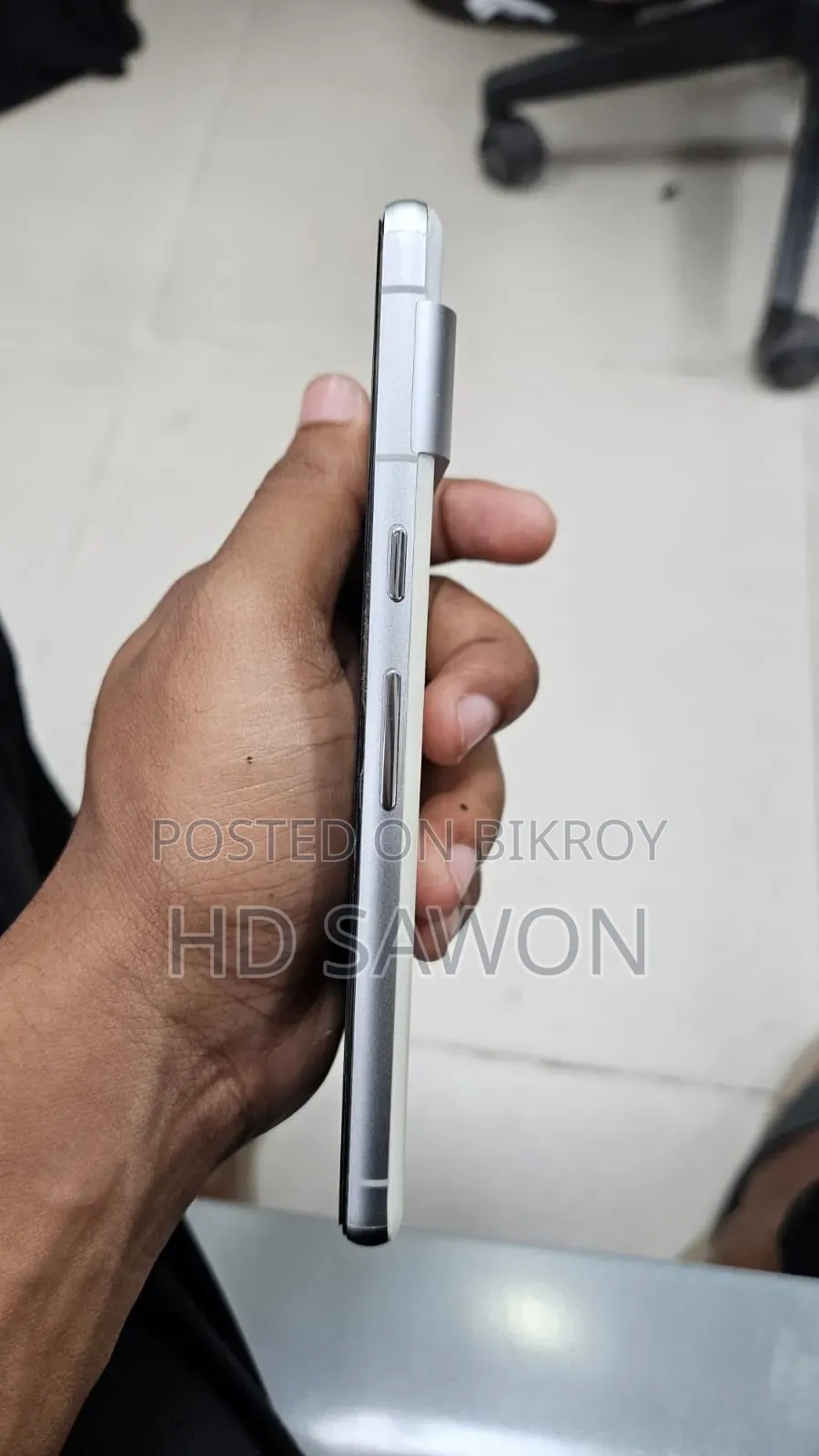 নিউ গুগল পিক্সেল ৭ ১২৮ জিবি হোয়াইট