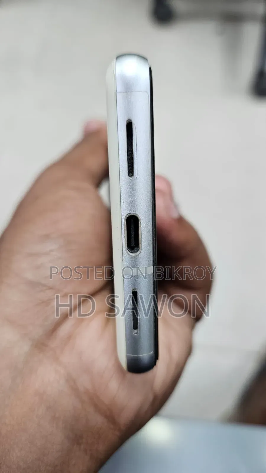 নিউ গুগল পিক্সেল ৭ ১২৮ জিবি হোয়াইট
