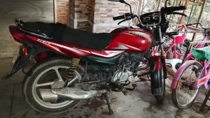 Bajaj Platina 100 2017 Red