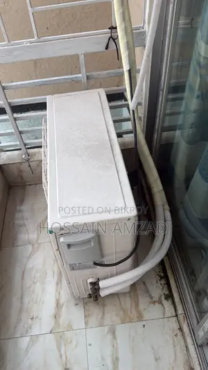 এসি বিক্রি করব। মাত্র ২ মাস ব্যবহার করছি।