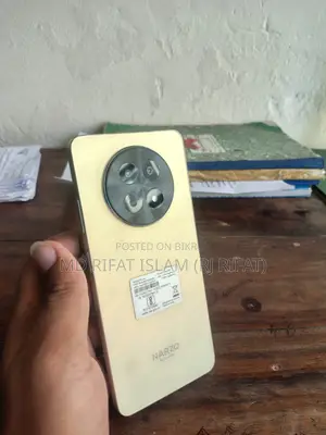 Realme 128 GB Gold