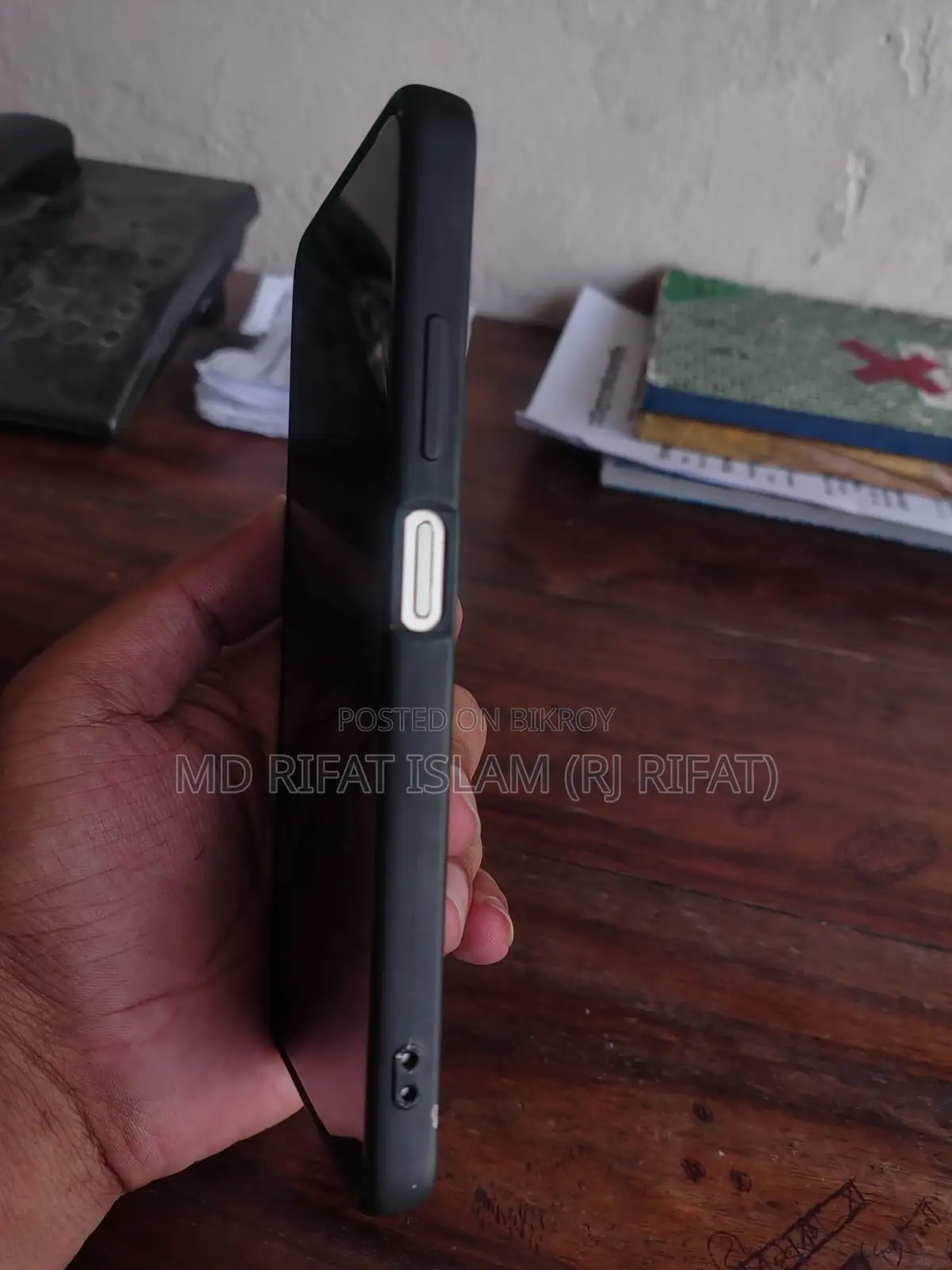 Realme 128 GB Gold