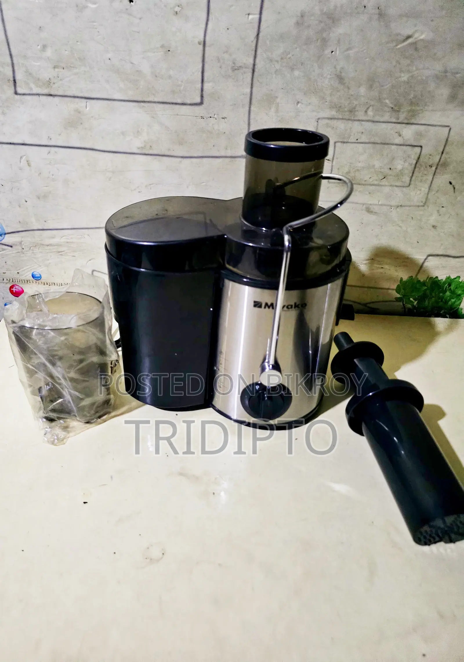 Juice Extractor