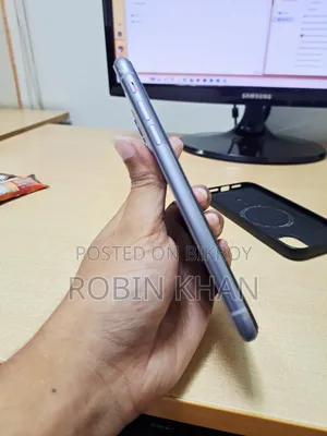 Apple iPhone 11 64 GB Purple