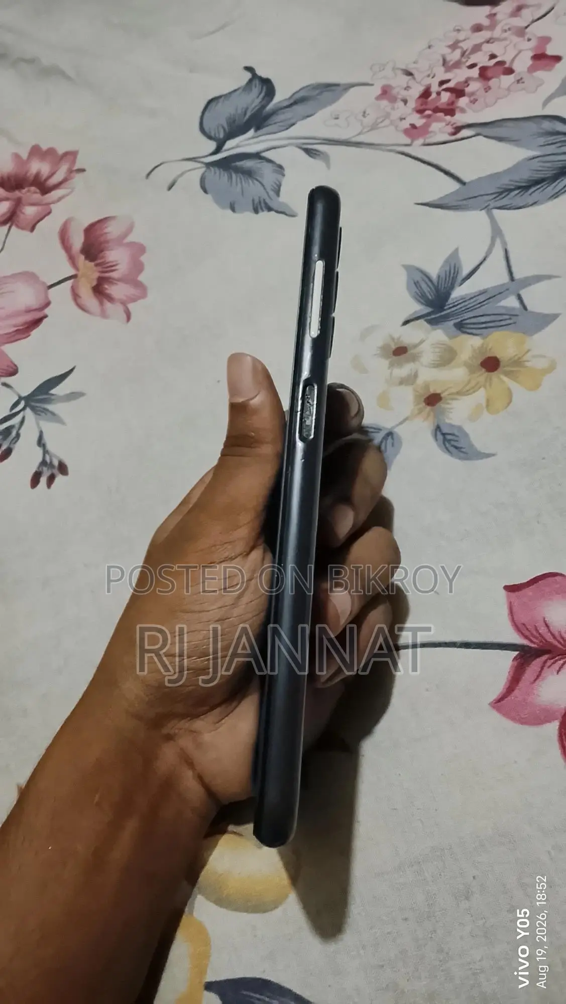 স্যামসাং গ্যালাক্সি এ১৩ ৩২ জিবি কালো