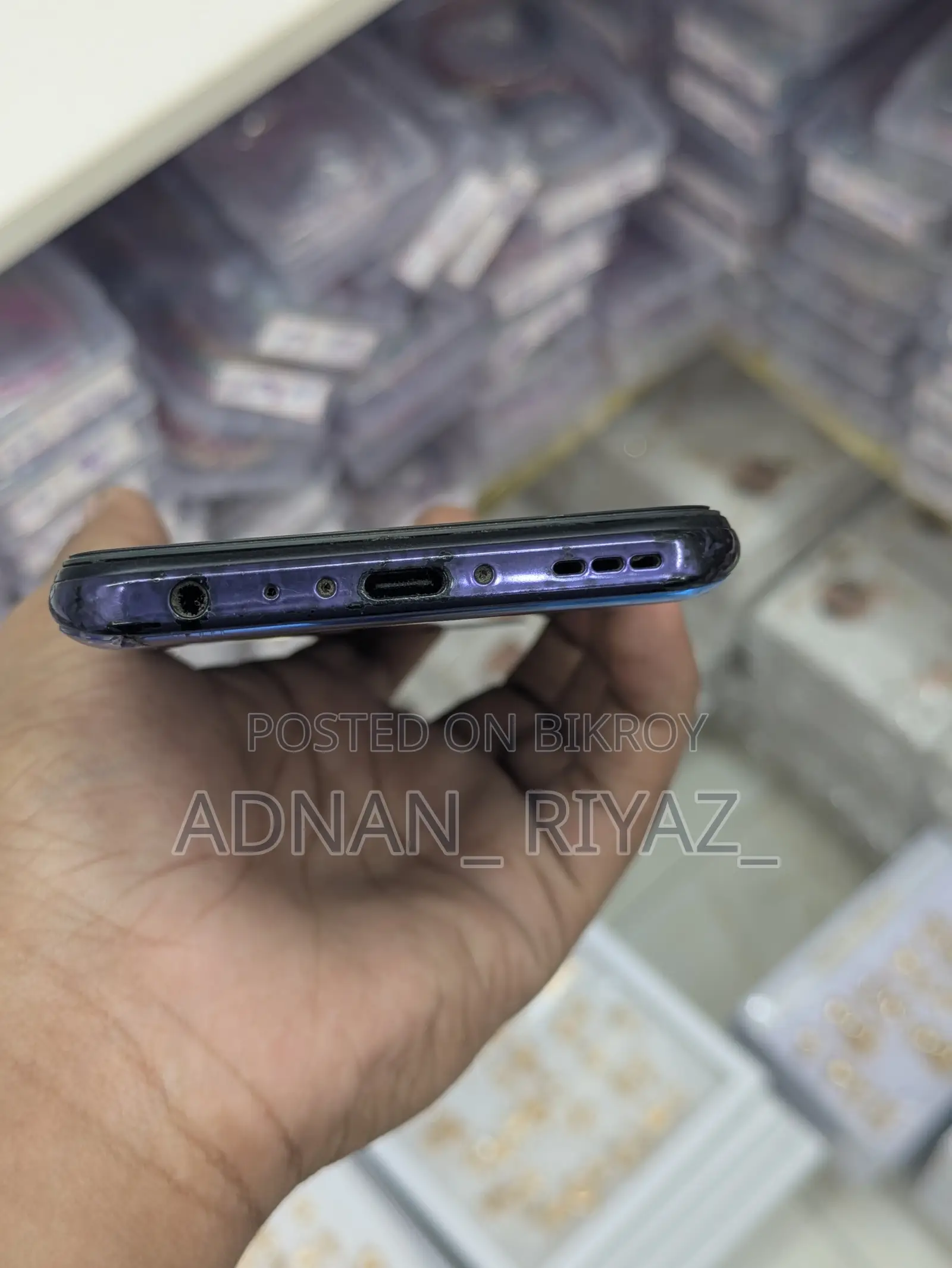 Vivo Y50 128 GB