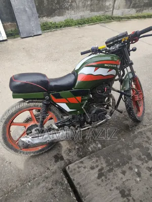 হোন্ডা সিজি১১০ ২০১৮ সবুজ