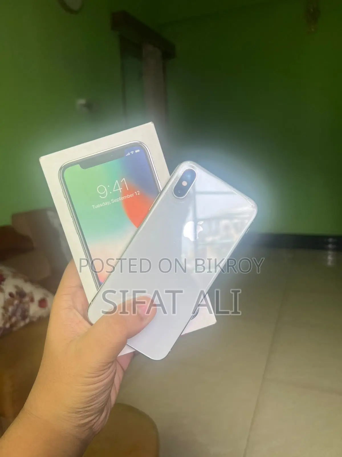 অ্যাপল আইফোন এক্স ৬৪ জিবি হোয়াইট