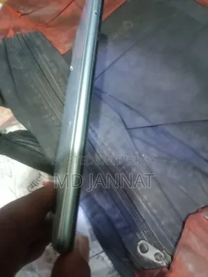 ভিভো ওয়াই১২এস ৩২ জিবি সিলভার