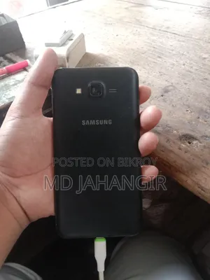 Samsung Galaxy J7 Neo 16 GB Black