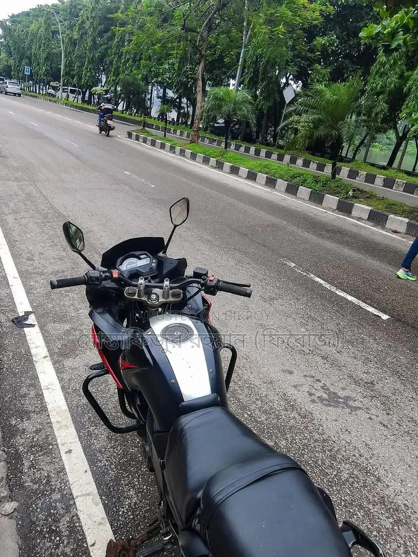 Yamaha Fazer V1 2011 Black