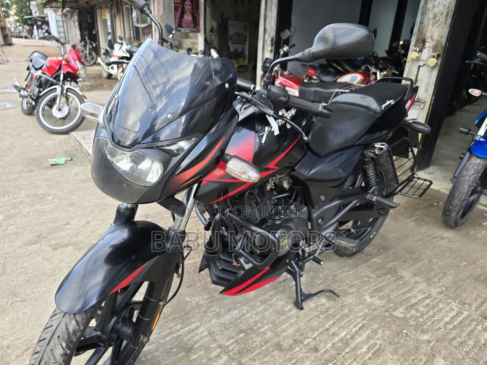 বাজাজ পালসার ১৫০ ২০২১ কালো
