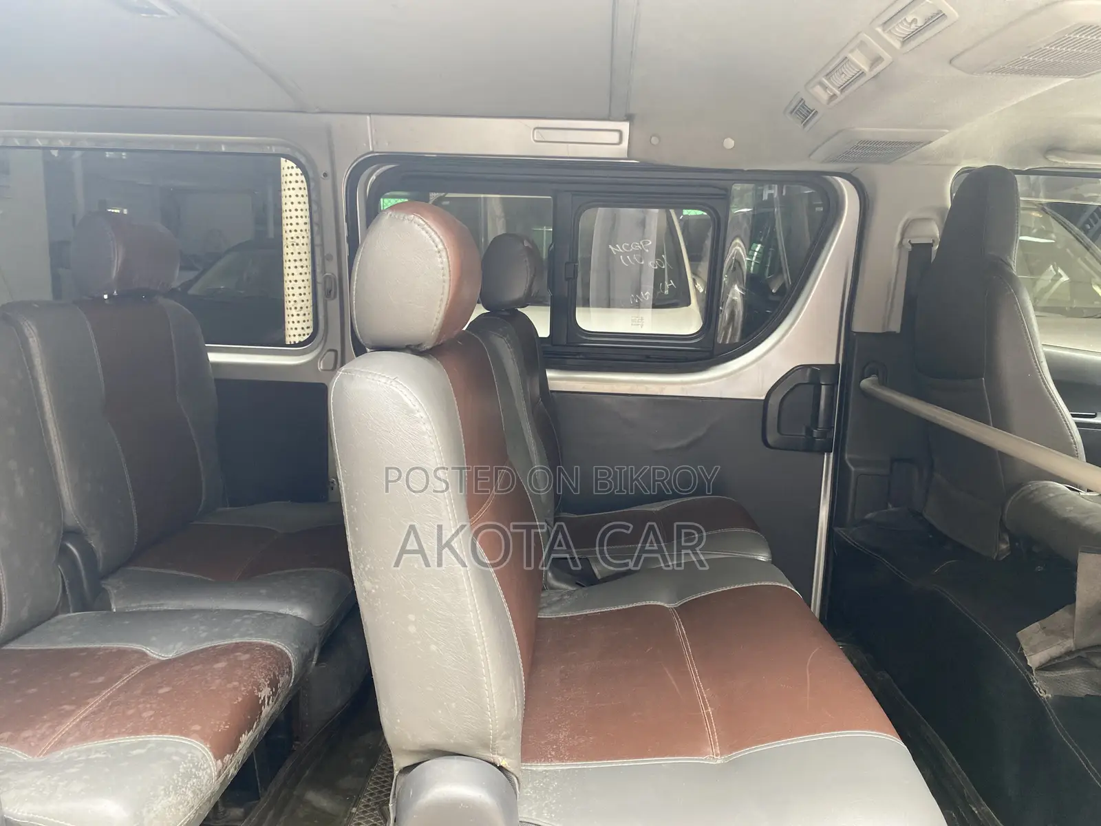 Toyota HiAce 2019 Silver