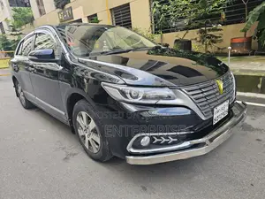 Toyota Premio 2016 Black