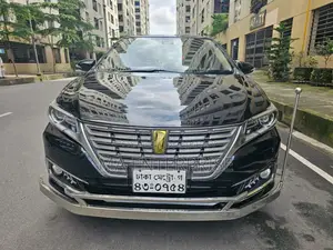 Toyota Premio 2016 Black