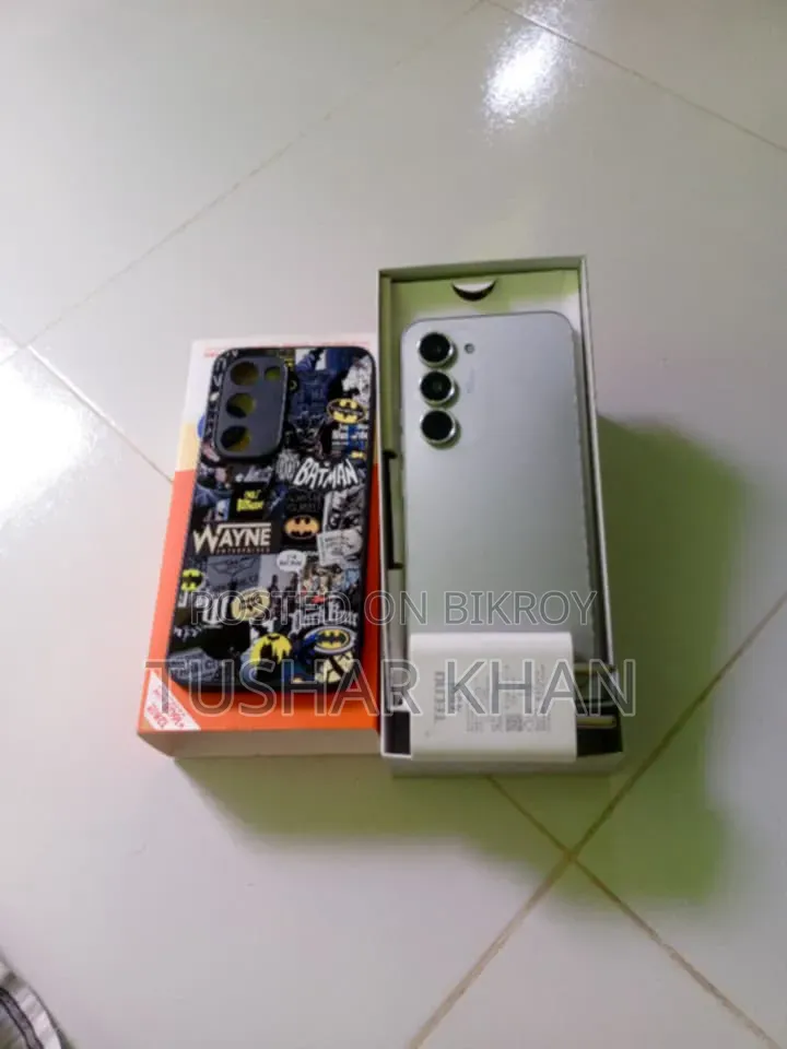 Tecno Spark 40 Pro 128 GB White