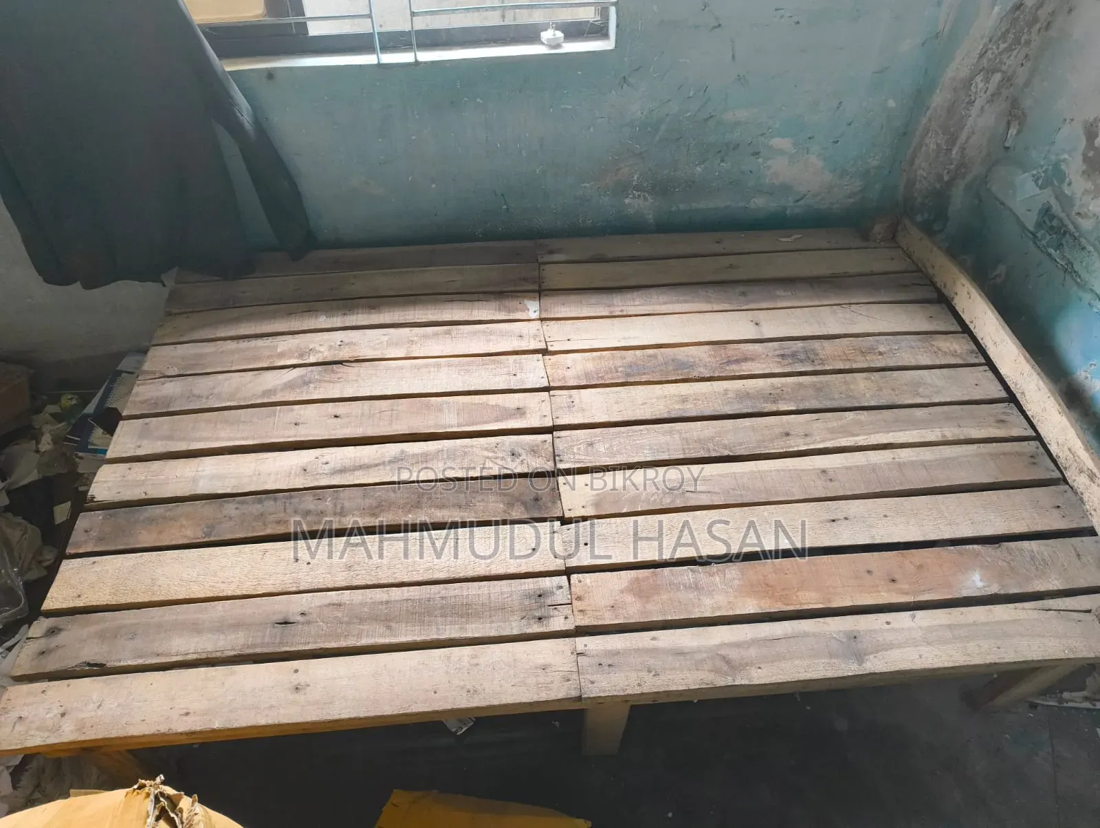 Bachelor Single Bed