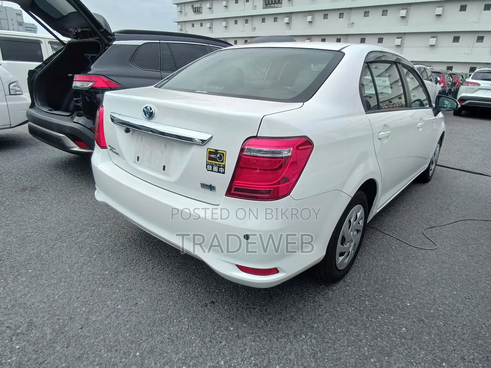 Toyota Axio 2021 White