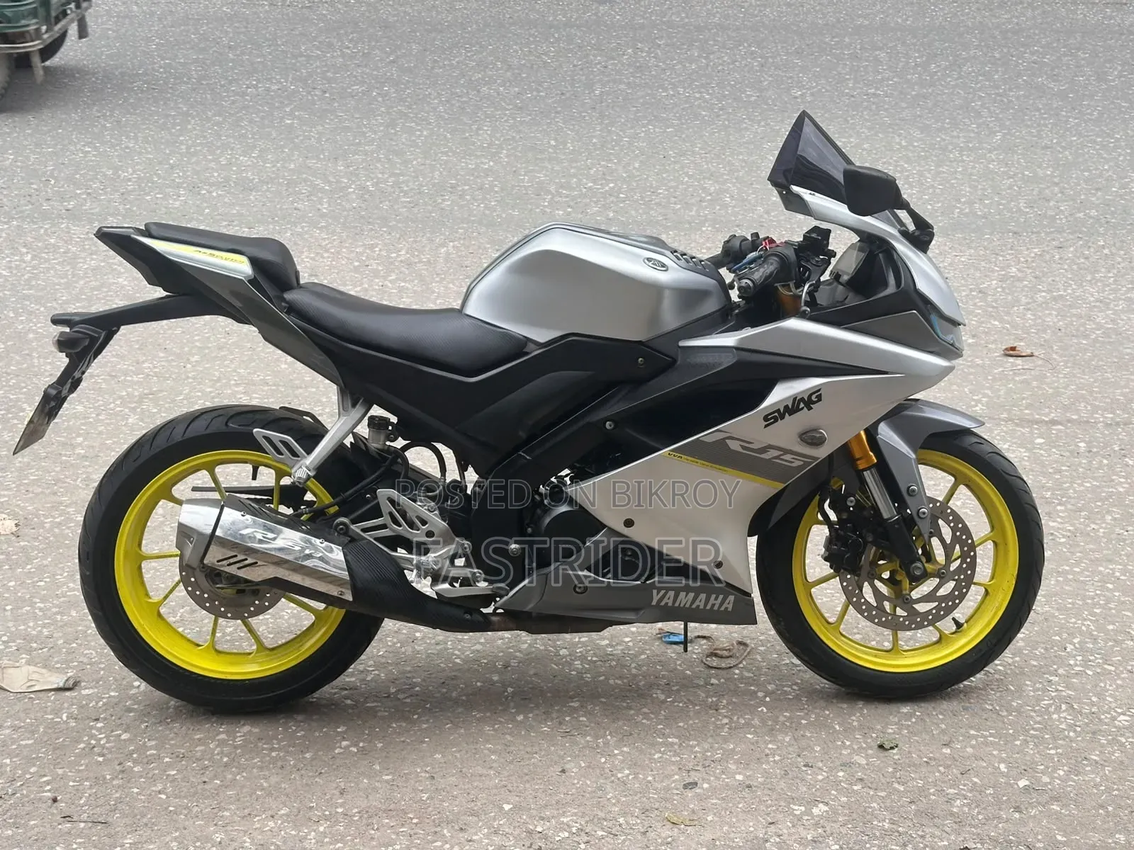 Yamaha R15 V3 2021 Gray