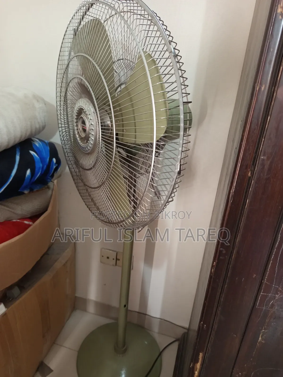 স্ট্যান্ড ফ্যান পাকিস্তানি